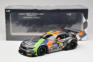 BMW Z4 E89 GT3 #76 Schubert Motorsport Dubai 24 Hours 2014 Minichamps 1:18 151142376 Metal - imagem 6 de 6