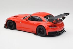 BMW Z4 E89 GT3 Vermelho Minichamps 1:18 151122300 Metal - imagem 5 de 6