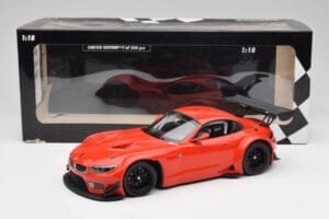 BMW Z4 E89 GT3 Vermelho Minichamps 1:18 151122300 Metal - imagem 6 de 6