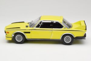 BMW 3.0 CSL E9 Amarelo Minichamps 1:18 180029028 Metal - imagem 4 de 8