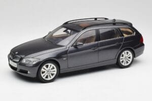 BMW 330i E91 Touring Cinzento Escuro Kyosho 1:18 80430394360 Metal