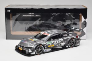 BMW M3 E92 #8 BMW Team RBM J. Hand DTM 2013 Minichamps 1:18 100132208 Metal - imagem 8 de 8