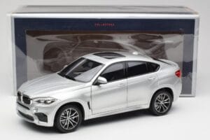 BMW X6 M F86 Prata Norev 1:18 183200 Metal - imagem 8 de 8