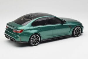 BMW M3 G80 Isle of Man Green Minichamps 1:18 155020200 Metal - imagem 2 de 6