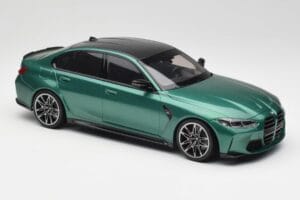 BMW M3 G80 Isle of Man Green Minichamps 1:18 155020200 Metal - imagem 4 de 6