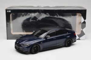 BMW M3 G80 Portimao Blue Minichamps 1:18 155020201 Metal - imagem 6 de 6