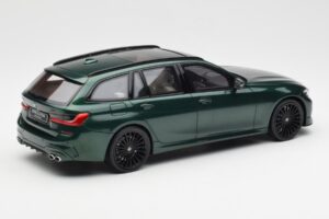 BMW Alpina B3 G21 Touring Verde GT Spirit 1:18 GT459 Resina - imagem 2 de 6