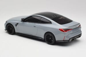 BMW M4 G82 Brooklyn Cinzento Minichamps 1:18 155020124 Metal - imagem 5 de 6