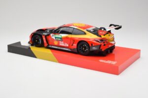 BMW M4 GT3 G82 #31 S. van der Linde Team Schubert DTM Champion 2022 Minichamps 1:18 113222331 Metal - imagem 7 de 8