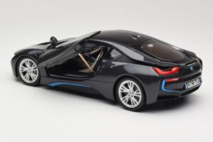 BMW i8 Sophisto Grey Minichamps 1:18 80432336842 Metal - imagem 5 de 8