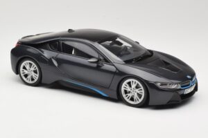 BMW i8 Sophisto Grey Minichamps 1:18 80432336842 Metal - imagem 6 de 8