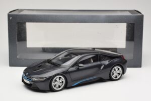 BMW i8 Sophisto Grey Minichamps 1:18 80432336842 Metal - imagem 8 de 8