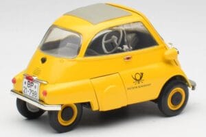 BMW Isetta 250 Deutsche Bundespost Revell 1:18 925 Metal - imagem 3 de 8
