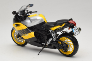BMW K1200S Amarelo Preto Minichamps 1:10 80430309224 Metal - imagem 7 de 8