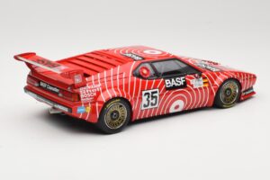 BMW M1 BASF GS Sport #35 H-J. Stuck / H. Heyer 6 Hours of Silverstone 1981 Minichamps 1:18 155812935 Metal - imagem 2 de 6