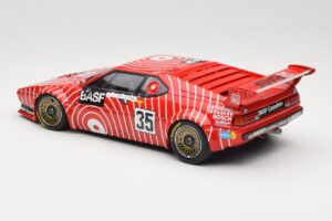 BMW M1 BASF GS Sport #35 H-J. Stuck / H. Heyer 6 Hours of Silverstone 1981 Minichamps 1:18 155812935 Metal - imagem 5 de 6