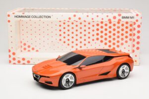 BMW M1 Hommage Orange Metallic Norev 1:18 80432413752 Metal - imagem 6 de 6