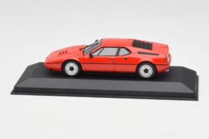 BMW M1 Vermelho Minichamps 1:43 430025022 Metal