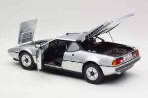 BMW M1 Prata Metálico Norev 1:18 183226 Metal - imagem 5 de 8