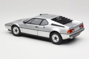 BMW M1 Prata Metálico Norev 1:18 183226 Metal - imagem 7 de 8