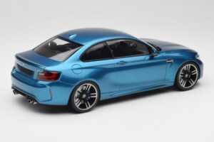 BMW M2 F87 Blue Metallic Minichamps 1:18 155026101 Metal - imagem 2 de 6