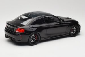 BMW M2 CS F87 Preto Metallic com jantes pretas Minichamps 1:18 155021026 Metal - imagem 2 de 6