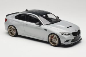 BMW M2 CS F87 Prata com jantes douradas Minichamps 1:18 155021028 Metal - imagem 4 de 6
