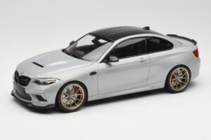 BMW M2 CS F87 Prata com jantes douradas Minichamps 1:18 155021028 Metal