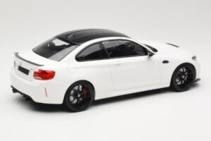 BMW M2 CS F87 Branco com jantes pretas Minichamps 1:18 155021025 Metal - imagem 2 de 6