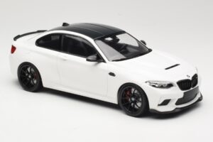 BMW M2 CS F87 Branco com jantes pretas Minichamps 1:18 155021025 Metal - imagem 4 de 6