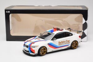 BMW M2 F87 Safety Car MotoGP 2016 Minichamps 1:18 155026105 Metal - imagem 6 de 6