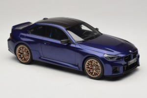 BMW M2 G87 CS Azul Metallic GT Spirit 1:18 GT552 Resina - imagem 4 de 6