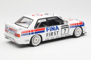 BMW M3 E30 #7 Fina J. Cecotto DTM 1992 AUTOart 1:18 89246 Metal - imagem 2 de 7