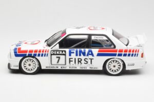 BMW M3 E30 #7 Fina J. Cecotto DTM 1992 AUTOart 1:18 89246 Metal - imagem 3 de 7