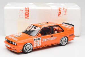 BMW M3 E30 #20 Jagermeister W. Gardner DTM 1992 Minichamps 1:18 180922020-O Metal - imagem 8 de 8