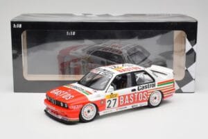 BMW M3 E30 #27 Bigazzi Team S. Soper / A. Hahne 4th Place 24 Hours of Spa 1990 Minichamps 1:18 155902027 Metal - imagem 6 de 6