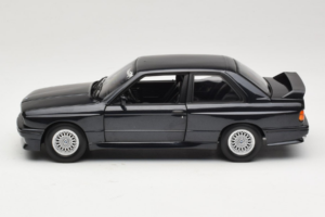 BMW M3 E30 Sport Evolution Blue Metallic Minichamps 1:18 180020308 Metal - imagem 4 de 8