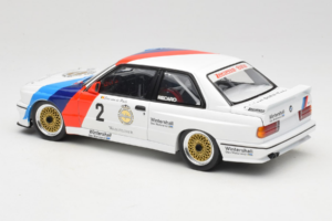 BMW M3 E30 Warsteiner #2 E. van de Poele DTM Champion 1987 Minichamps 1:18 80430396026-O1 Metal - imagem 7 de 9