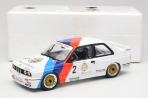 BMW M3 E30 #2 Warsteiner E. van de Poele DTM Champion 1987 Minichamps 1:18 80430396026-O Metal - imagem 8 de 8