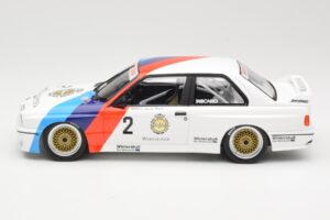 BMW M3 E30 Zackspeed #2 E. van de Poele Champion DTM 1987 Minichamps 1:18 155872002 Metal - imagem 3 de 6