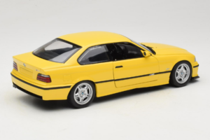 BMW M3 E36 Dakar Yellow UT Models 1:18 180022300 Metal - imagem 3 de 8