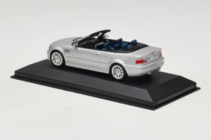 BMW M3 E46 Cabriolet Prata Minichamps 1:43 80420024430-R1 Metal - imagem 3 de 5
