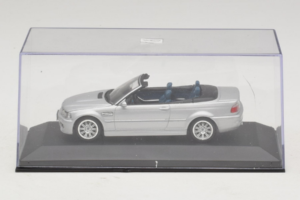 BMW M3 E46 Cabriolet Prata Minichamps 1:43 80420024430-R1 Metal - imagem 5 de 5