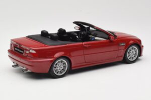 BMW M3 E46 Cabriolet Vermelho Kyosho 1:18 08505R Metal - imagem 3 de 8