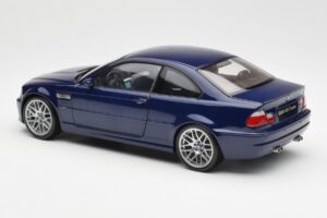 BMW M3 E46 Azul Kyosho 1:18 08503BL Metal - imagem 7 de 8