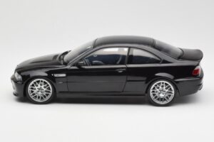 BMW M3 E46 CSL Preto Kyosho 1:18 80430302736 Metal - imagem 4 de 8