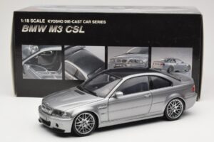 BMW M3 E46 CSL Prata Kyosho 1:18 08506S Metal - imagem 8 de 8