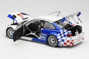 BMW M3 E46 GTR #42 J. Lehto / P. Ekblom ALMS 2001 Minichamps 1:18 100012142 Metal - imagem 5 de 8