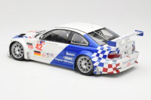 BMW M3 E46 GTR #42 J. Lehto / P. Ekblom ALMS 2001 Minichamps 1:18 100012142 Metal - imagem 7 de 8