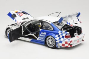 BMW M3 E46 GTR #42 J. Lehto / J. Muller ELMS 2001 Minichamps 1:18 100012192 Metal - imagem 5 de 8